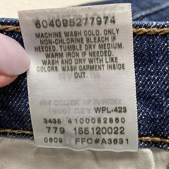 LEVI'S | Perfectly Slimming Bootcut 512 Blue Jeans - Picture 9 of 9